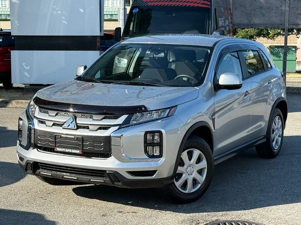 2024 Mitsubishi RVR ES - No Accidents, One Owner, Heated Seats image 1