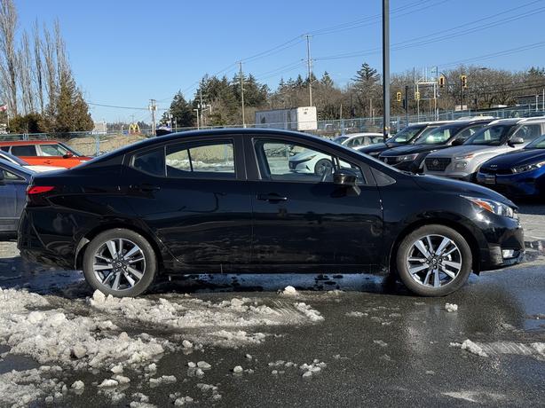 2023 Nissan Versa SV- Apple CarPlay-Android Auto & BlindSpot Warning image 5