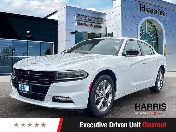 2023 Dodge Charger SXT image 1