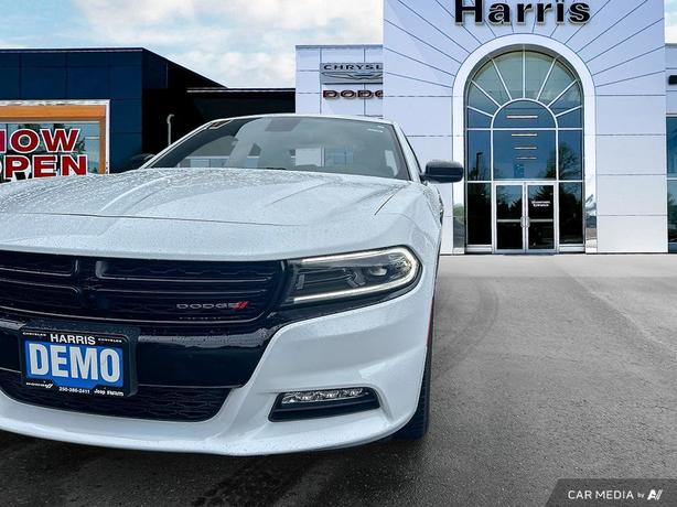 2023 Dodge Charger SXT image 8