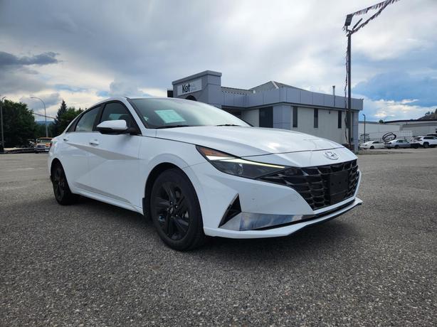 2022 Hyundai Elantra hybrid ULTIMATE image 2