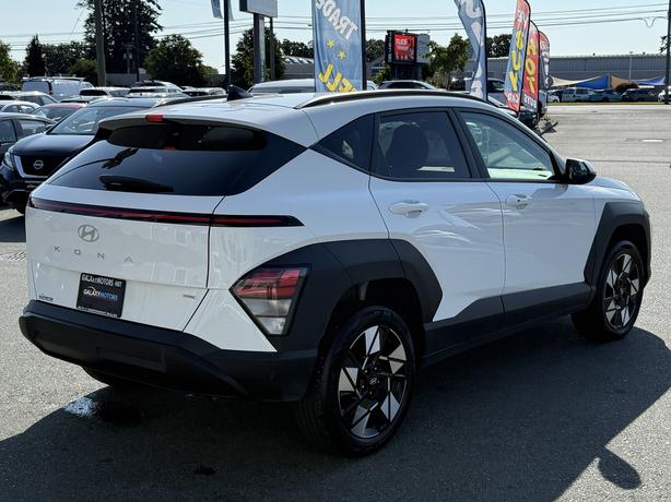 2024 Hyundai Kona Preferred AWD - Heated Seats & Air Conditioning image 6