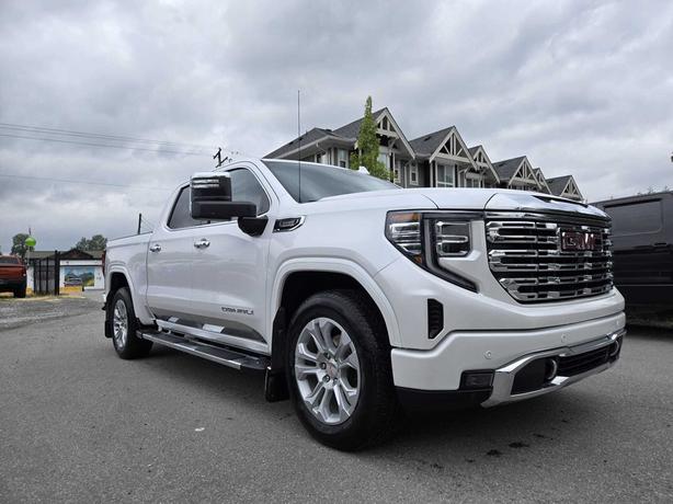 2023 GMC Sierra 1500 Denali - No Accidents, One Owner, Leather image 7