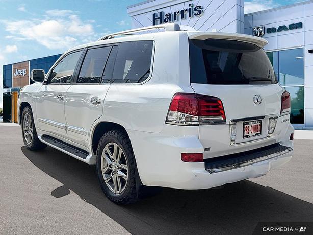 2015 Lexus LX 570 4WD 4DR Sport | Bluetooth Connect | Collision Warning! image 4