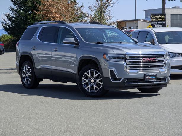 2023 GMC Acadia SLT - AWD, Sunroof, Heated/Vented Seats image 4