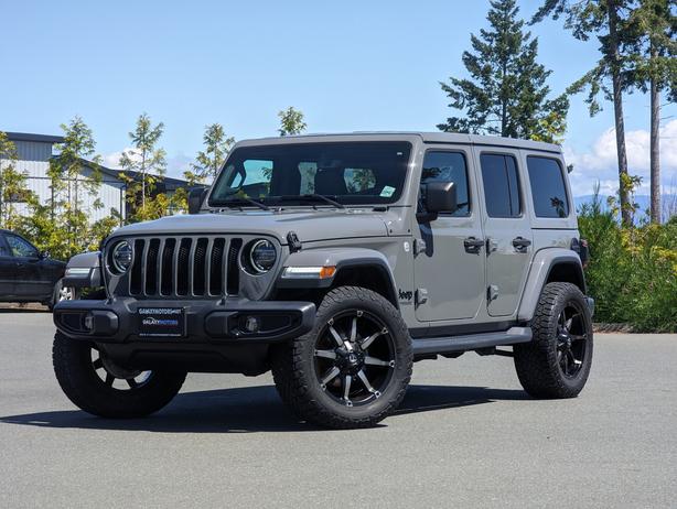 2020 Jeep Wrangler Unlimited Sahara Altitude - NAV, Heated Seats image 1