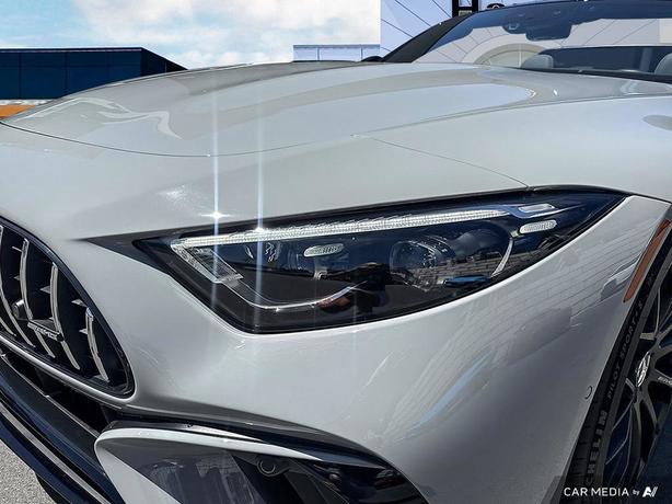 2022 Mercedes-Benz SL-Class AMG SL 63 Roadster | Low Km | Clean Title! image 7