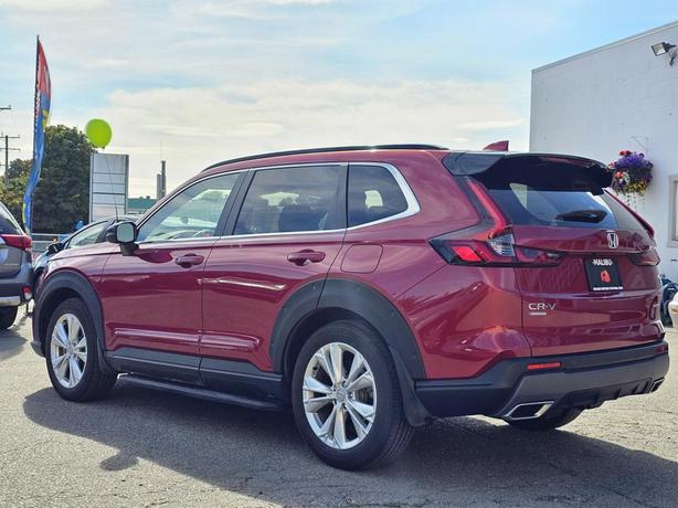 2024 Honda CR-V Hybrid Touring AWD image 4