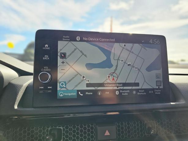 2024 Honda CR-V Hybrid Touring AWD image 7