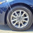 2021 Mazda3 Sport Manual FWD thumbnail image 5