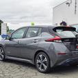 2019 Nissan LEAF SV Hatchback thumbnail image 4