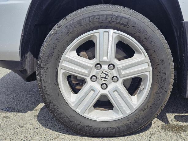 2009 Honda Ridgeline EX-L with Moonroof image 5