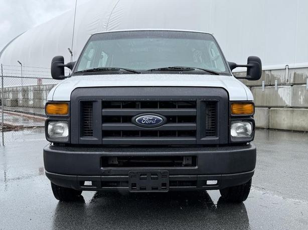 2013 Ford Econoline E-150 5-Passenger Extended Cargo van image 3