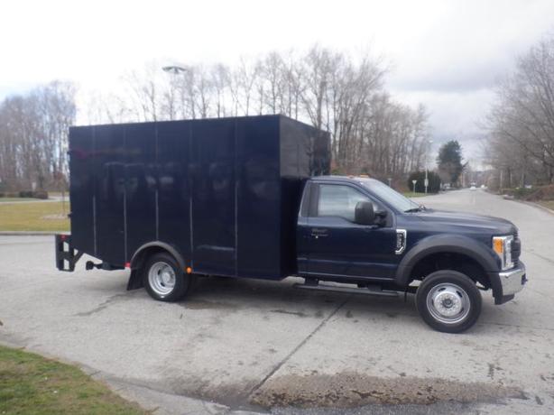2017 Ford F-550 12 Foot Armoured Cube Truck With Bullet-Proof Glass And Power Ta image 6