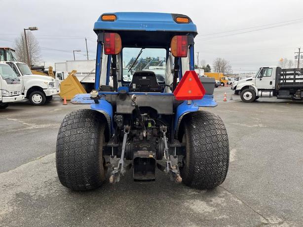 2007 New Holland TN70A Tractor 4x4 Diesel image 4
