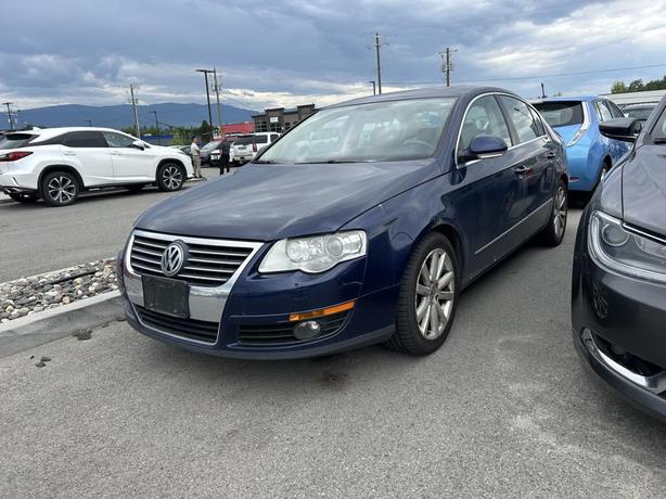 2006 Volkswagen Passat 3.6L V6 image 1