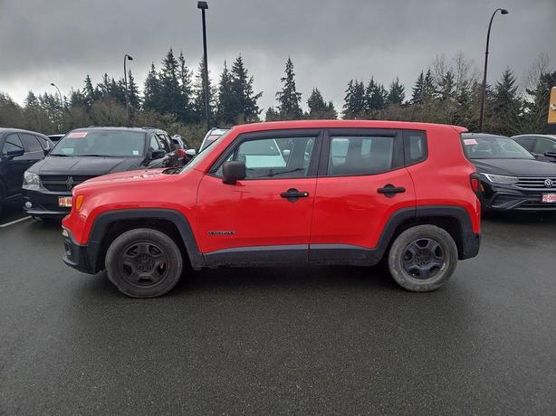 2015 Jeep Renegade Sport | Cruise Control! image 3