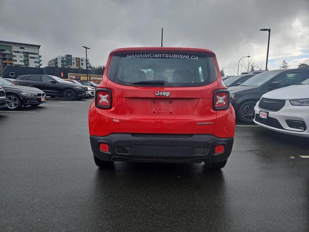2015 Jeep Renegade Sport | Cruise Control! image 5