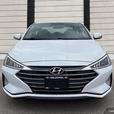 2020 Hyundai Elantra Preferred w/Sun & Safety Package thumbnail image 2