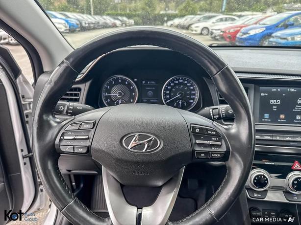 2020 Hyundai Elantra Preferred w/Sun & Safety Package image 6