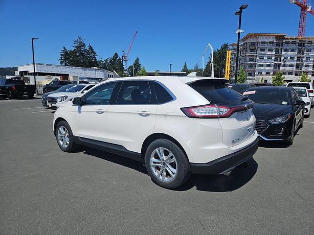 2016 Ford Edge 4dr SEL AWD | Back-Up Camera | Keyless Start! image 4