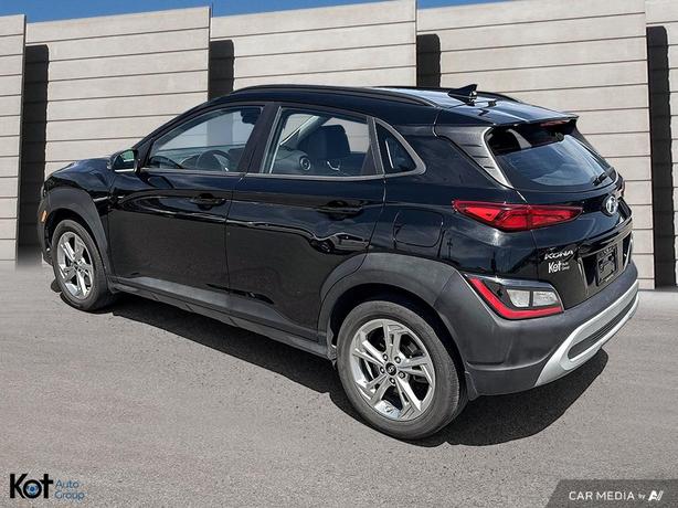 2023 Hyundai Kona Preferred SUNROOF! LEATHER! BACKUP CAMERA! BLINDSPOT! image 4