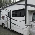 Used 2010 Coachmen RV Freelander 30QB thumbnail image 8