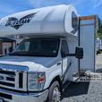 Used 2022 Thor Motor Coach Outlaw 29J thumbnail image 3