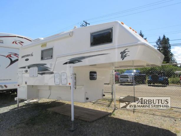 Used 2019 Northern Lite Limited Edition 10-2EX Wet Bath image 1