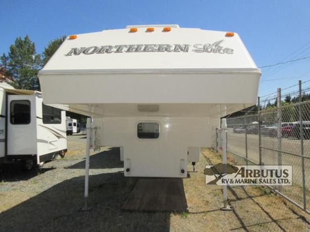 Used 2019 Northern Lite Limited Edition 10-2EX Wet Bath image 2