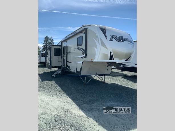 Used 2017 Grand Design Reflection 337RLS image 1