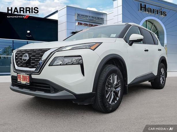 2022 Nissan Rogue AWD S | No Reported Accidents! image 1