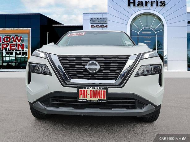 2022 Nissan Rogue AWD S | No Reported Accidents! image 2