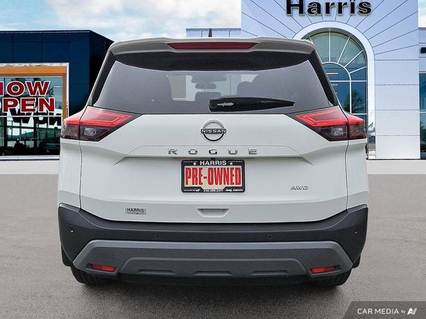 2022 Nissan Rogue AWD S | No Reported Accidents! image 5
