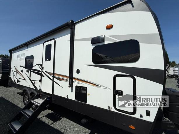 Used 2022 Forest River RV Rockwood Signature Ultra Lite 8263MBR image 1
