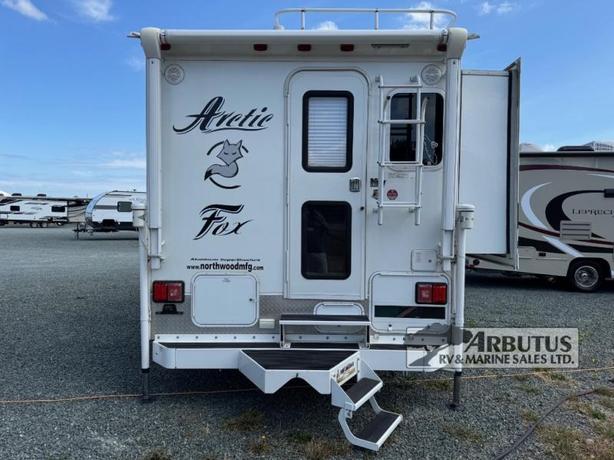 Used 2016 Northwood Arctic Fox Camper 811 Wet Bath image 7