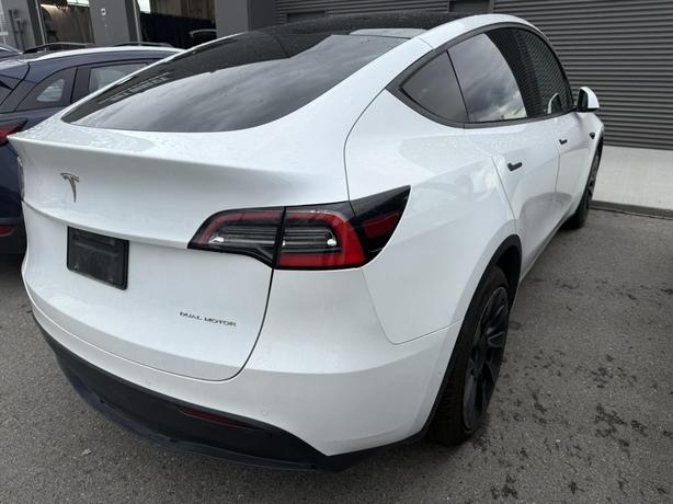 2021 Tesla Model Y LONG RANGE image 4