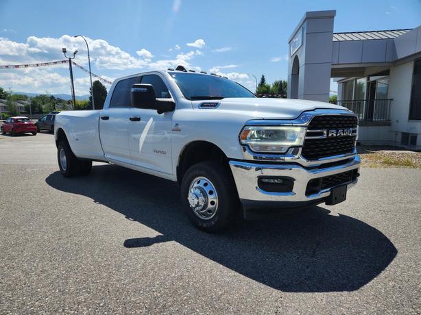 2024 RAM 3500 BIG HORN image 2
