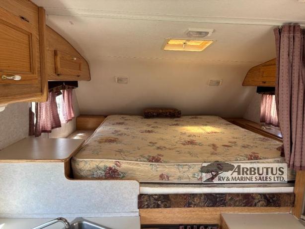 Used 2000 ADVENTURER Slumber Queen 810WS image 5