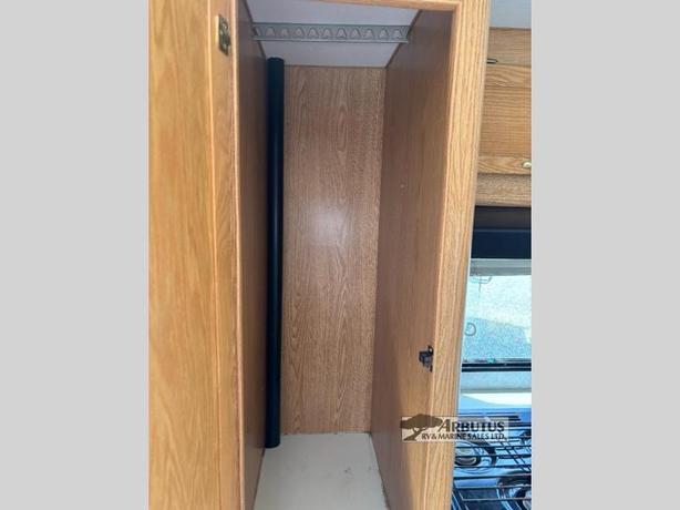 Used 2000 ADVENTURER Slumber Queen 810WS image 8