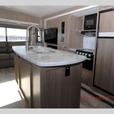 Used 2022 Grand Design Imagine 2970RL thumbnail image 8
