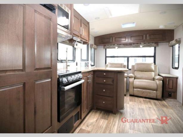 Used 2023 Northwood Arctic Fox North Fork 25Y image 8