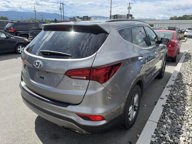 2017 Hyundai Santa Fe Sport BASE image 4