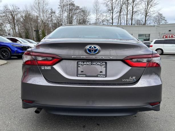 2023 Toyota Camry Hybrid Le image 6