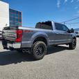 2022 Ford Super Duty F-350 SRW LARIAT thumbnail image 4