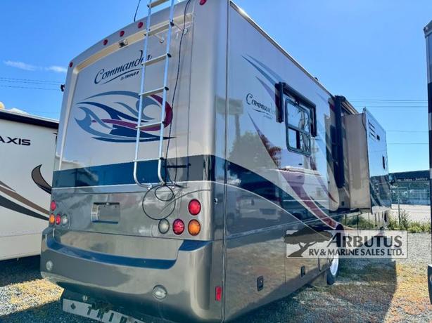 Used 2008 Triple E Commander 3712FGB image 3