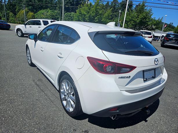 2014 Mazda  Mazda3 s Grand Touring image 4