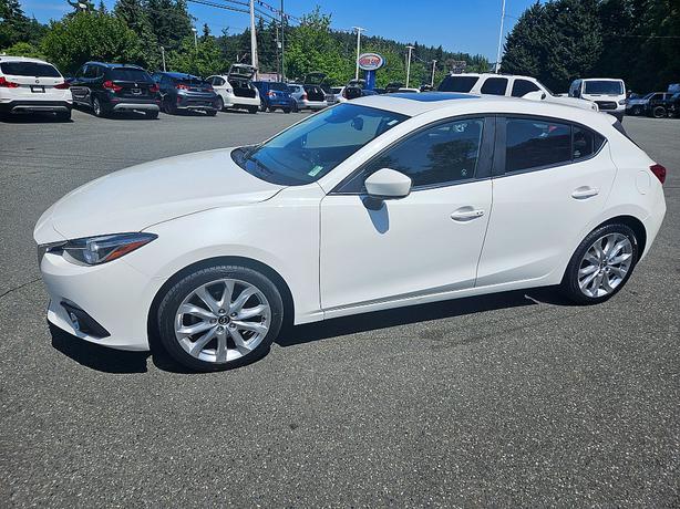 2014 Mazda  Mazda3 s Grand Touring image 5