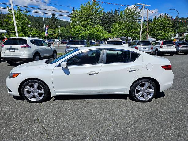 2015 Acura  ILX image 5