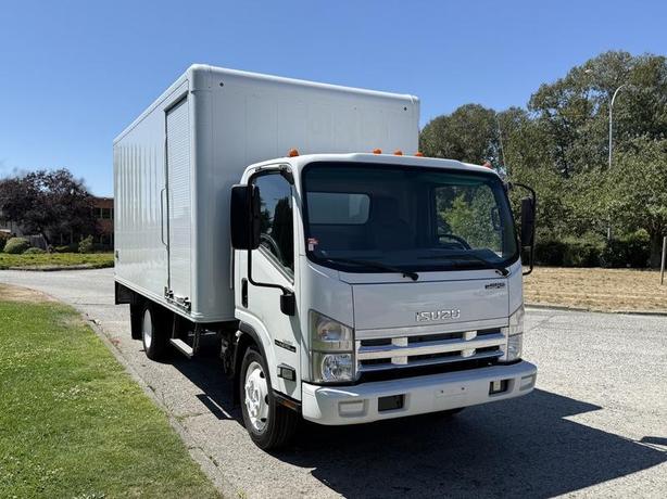 2012 Isuzu NPR HD 16 Foot Cube Van With Ramp image 2
